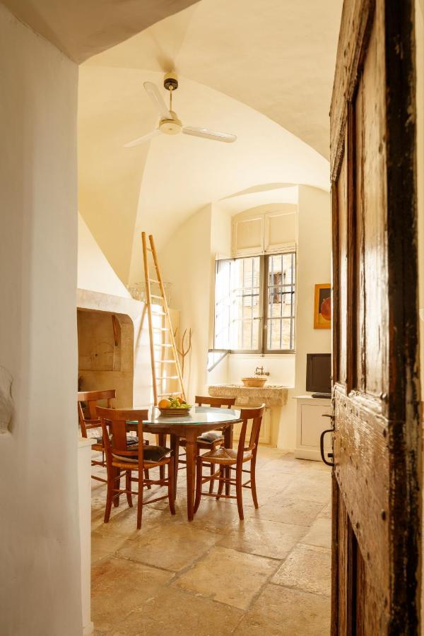 Hotel Particulier De Tingry - Pierres D'Histoire 梅纳 外观 照片